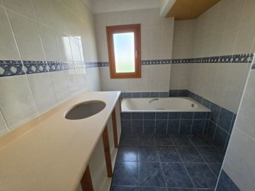 Detached Villa For Sale  in  Peyia - Sea Caves