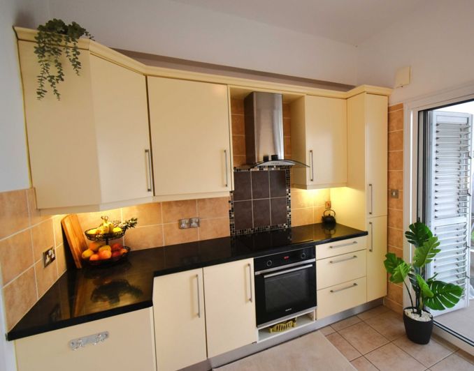 Image No.2-2 Bed Apartment for sale