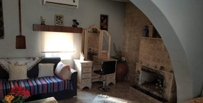 Traditional House For Sale  in  Ineia