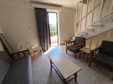 Building For Sale  in  Kato Paphos