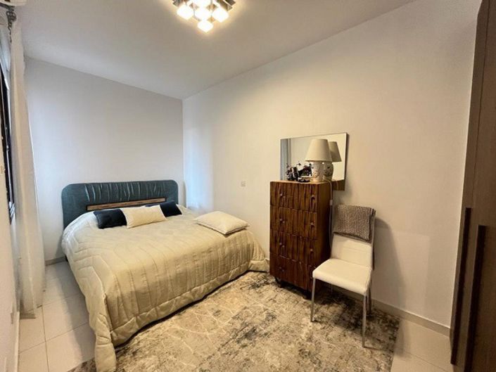 Image No.3-3 Bed Apartment for sale
