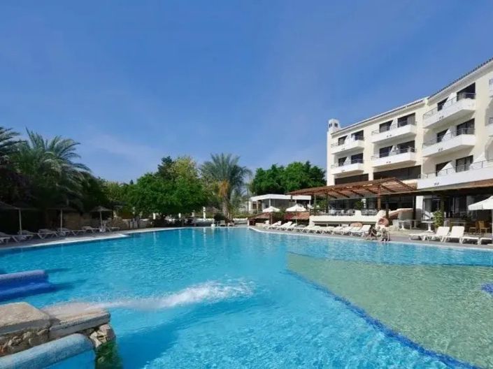 Image No.13-3 Bed Apartment for sale