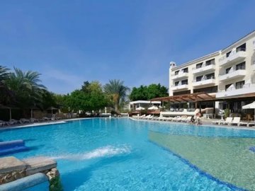Apartment For Sale  in  Kato Paphos