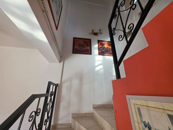 Image No.28-3 Bed Villa for sale