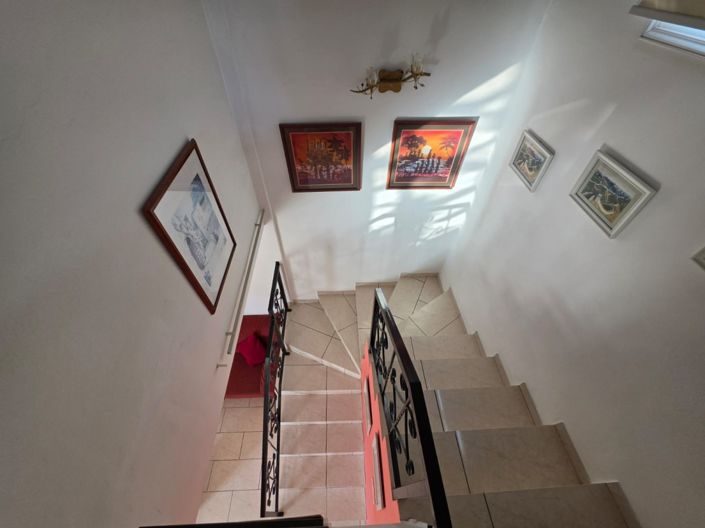 Image No.30-3 Bed Villa for sale