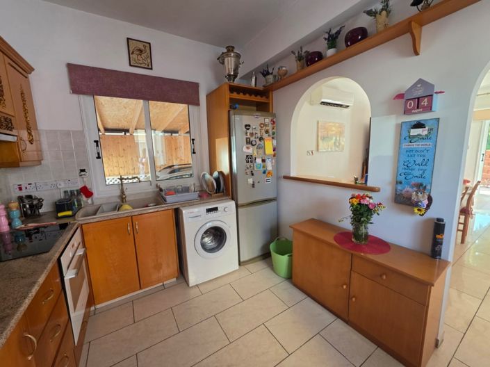 Image No.8-3 Bed Villa for sale