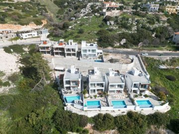Detached Villa For Sale  in  Peyia