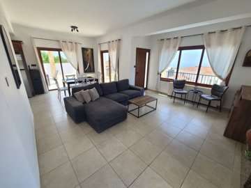 Detached Villa For Sale  in  Tsada