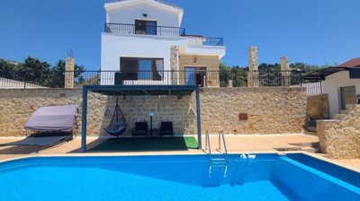 Detached Villa For Sale  in  Tsada