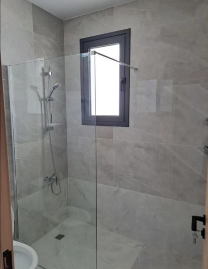 Image No.7-10 Bed Property for sale