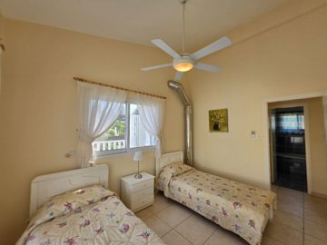 Detached Villa For Sale  in  Peyia - Sea Caves