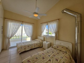 Detached Villa For Sale  in  Peyia - Sea Caves