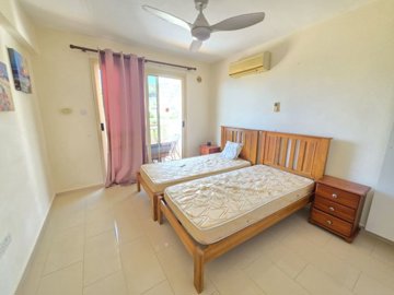 Apartment For Sale  in  Peyia