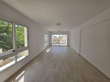 Detached Villa For Sale  in  Peyia
