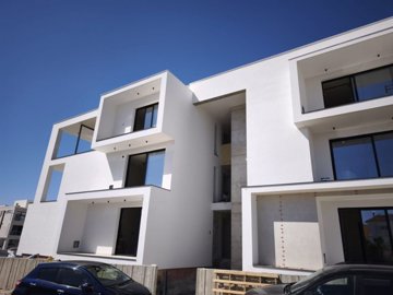 Studio For Sale  in  Chlorakas
