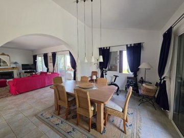 Detached Villa For Sale  in  Select Location