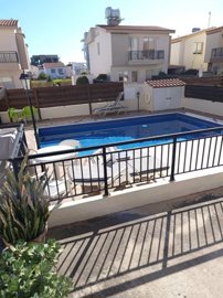 Ground Floor Apartment For Sale  in  Kato Paphos - Universal