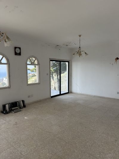 Image No.5-3 Bed Villa for sale