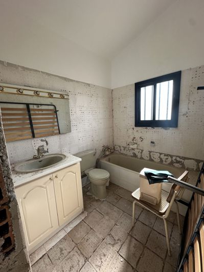 Image No.6-3 Bed Villa for sale