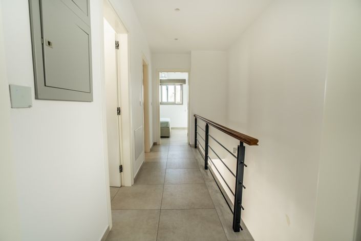 Image No.16-3 Bed Villa for sale