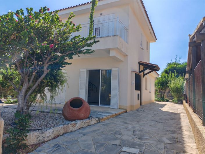 Image No.2-3 Bed Villa for sale
