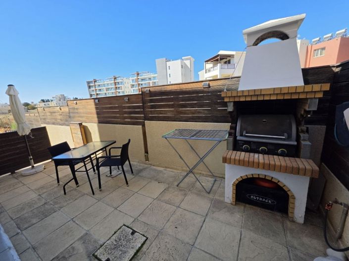 Image No.19-2 Bed Apartment for sale