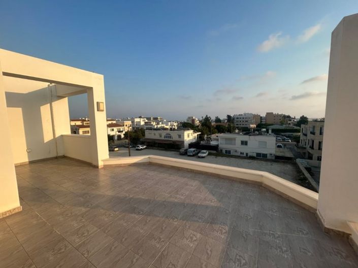 Image No.2-5 Bed Villa for sale