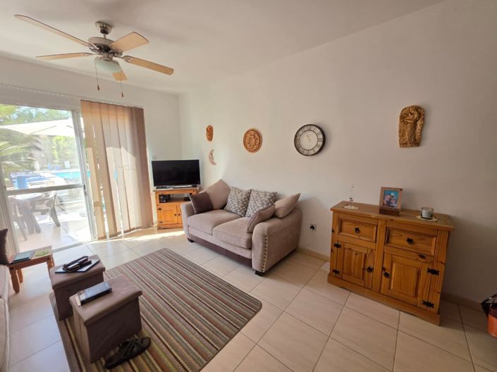 Image No.4-2 Bed Townhouse for sale