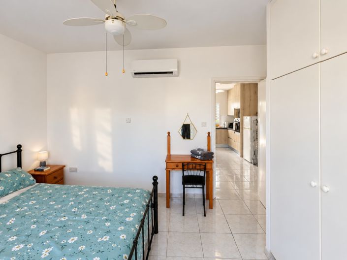 Image No.10-1 Bed Apartment for sale