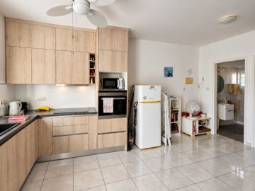 Apartment For Sale  in  Kato Paphos - Universal
