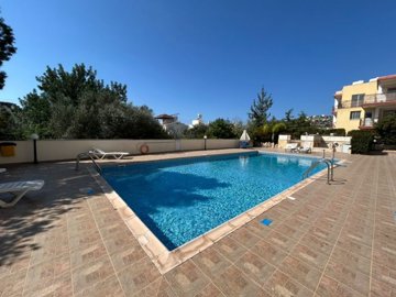 Apartment For Sale  in  Peyia