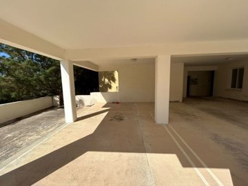 Apartment For Sale  in  Peyia