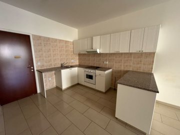 Apartment For Sale  in  Peyia