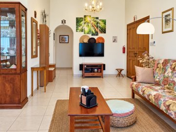 Bungalow For Sale  in  Kissonerga