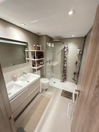 Image No.12-3 Bed Apartment for sale