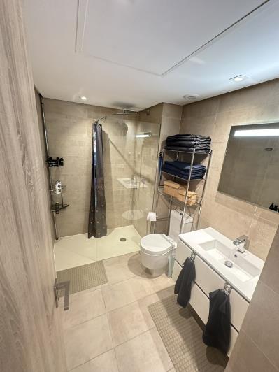 Image No.13-3 Bed Apartment for sale