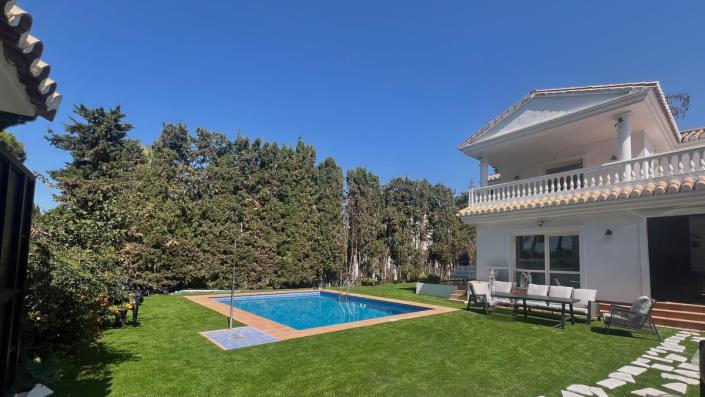Image No.1-3 Bed House/Villa for sale
