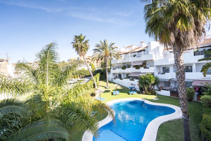 Image No.1-Penthouse de 3 chambres à vendre à Estepona