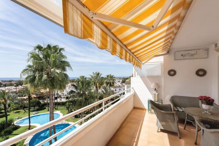 Image No.1-Appartement de 2 chambres à vendre à Estepona