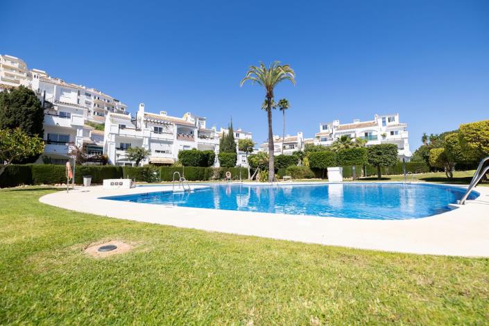 Image No.1-2 Bed Duplex for sale