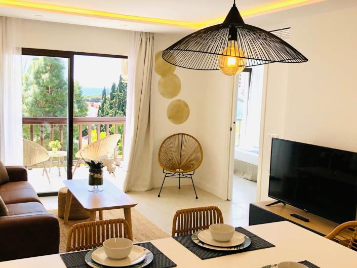 Image No.1-2 Bed Apartment for sale