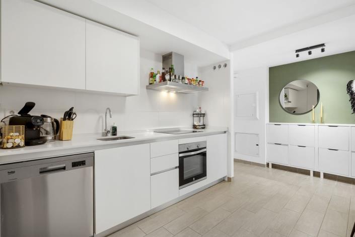 Image No.6-2 Bed Apartment for sale