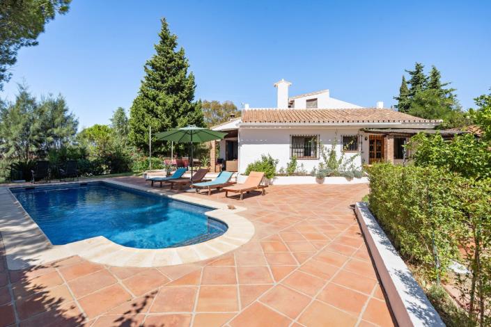Image No.1-4 Bed Finca for sale