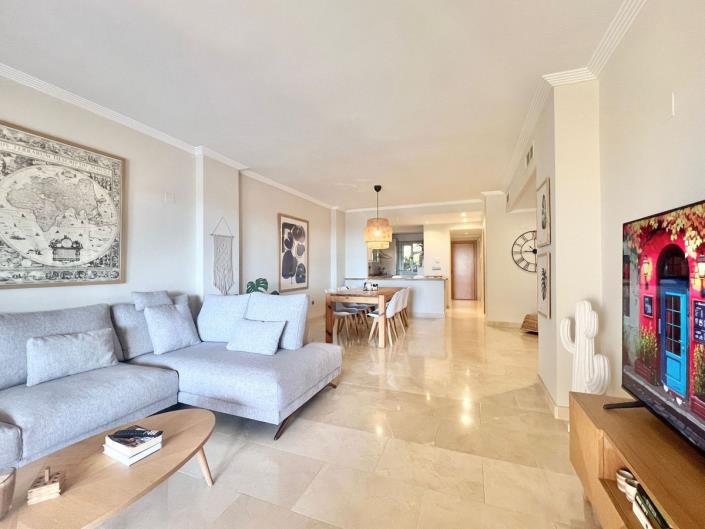 Image No.2-Appartement de 2 chambres à vendre à Estepona