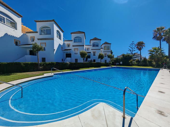 Image No.1-3 Bed Penthouse for sale