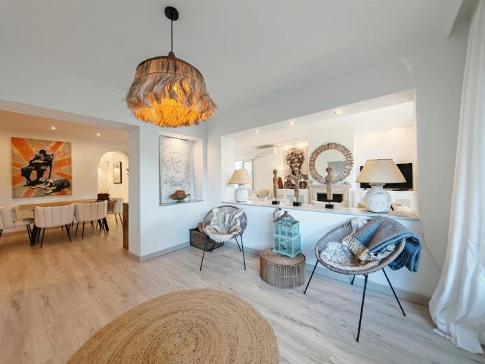 Image No.8-3 Bed Semi-Detached for sale