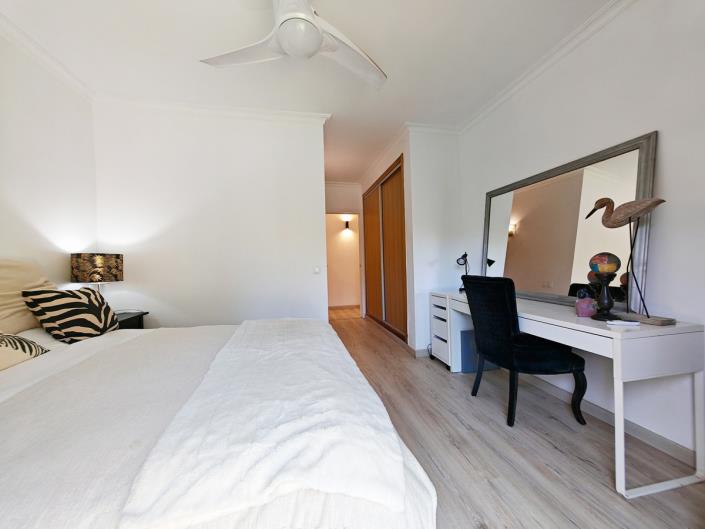 Image No.16-3 Bed Semi-Detached for sale