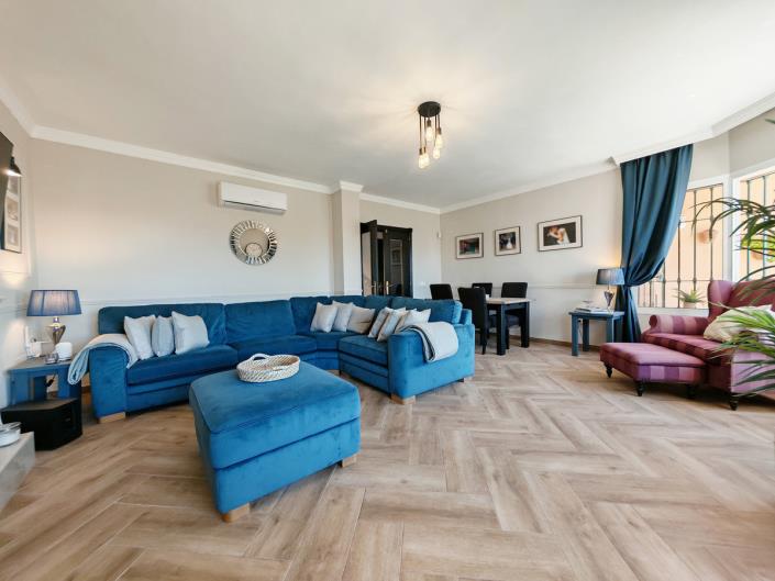 Image No.2-3 Bed Semi-Detached for sale