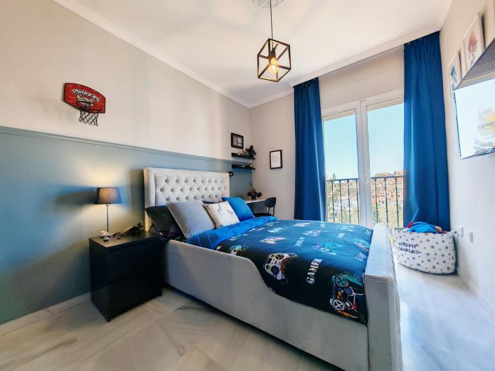 Image No.12-3 Bed Semi-Detached for sale