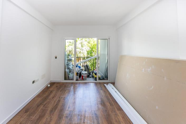 Image No.13-3 Bed Apartment for sale